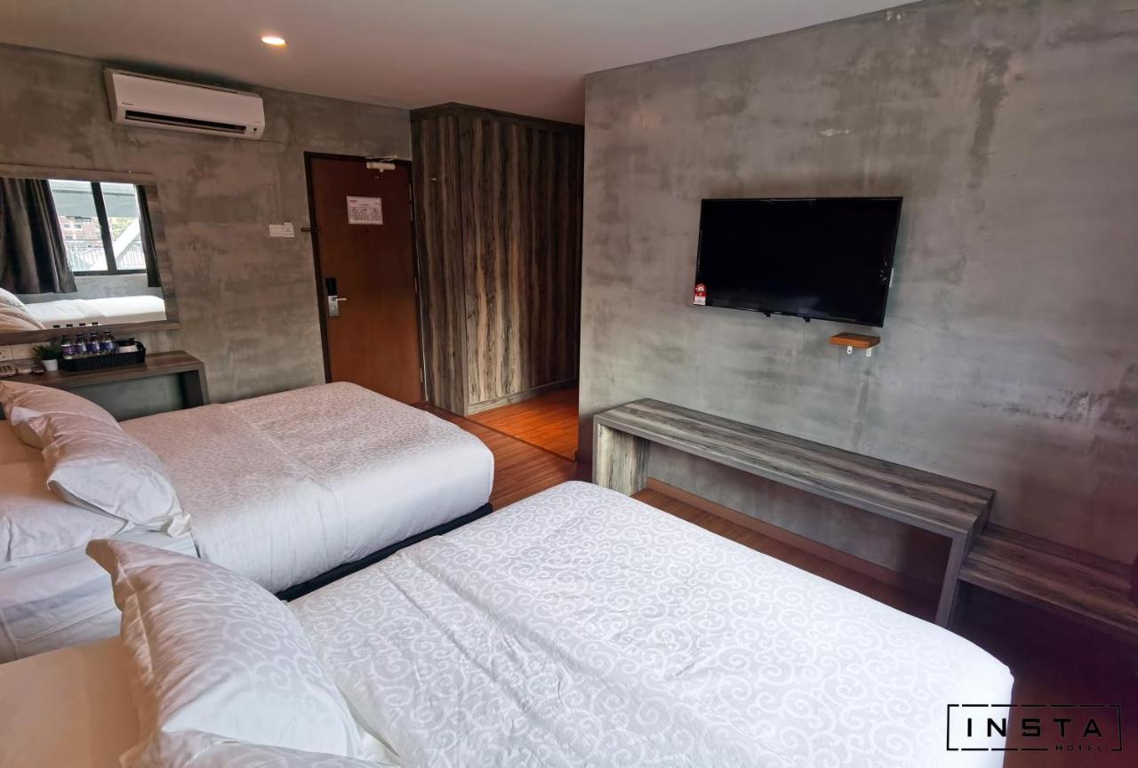 Insta Hotel Джохор Бахру Екстериор снимка