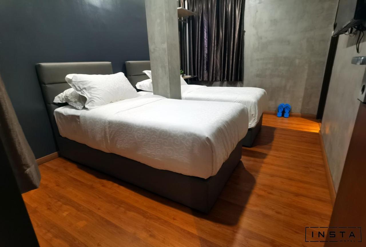 Insta Hotel Джохор Бахру Екстериор снимка