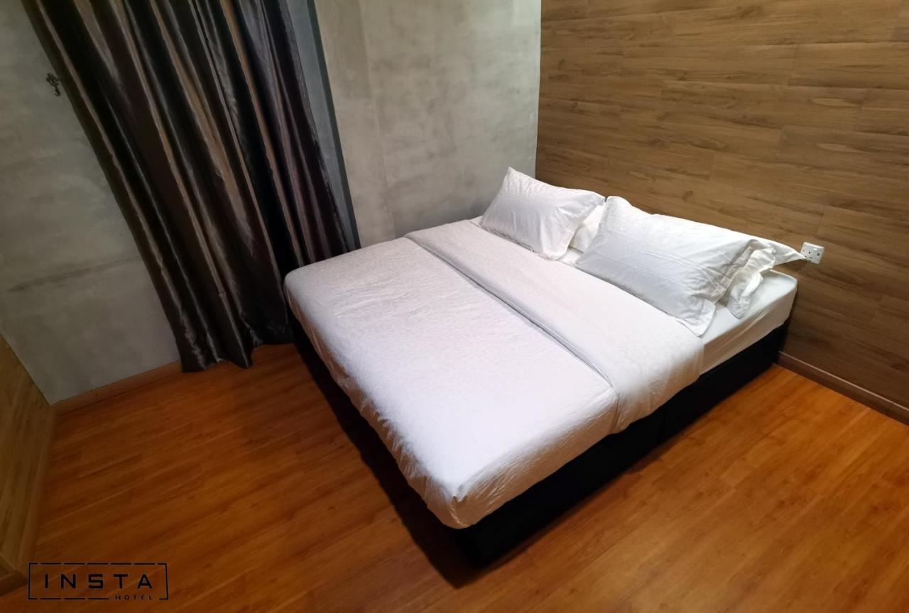 Insta Hotel Джохор Бахру Екстериор снимка